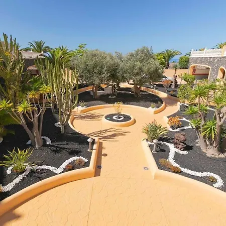 First Line Luxury Parque Tropical Dracaena Los Cristianos (Tenerife)