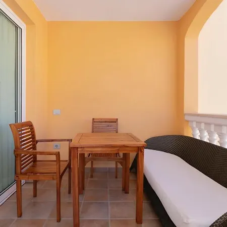 First Line Luxury Parque Tropical Dracaena Appartement